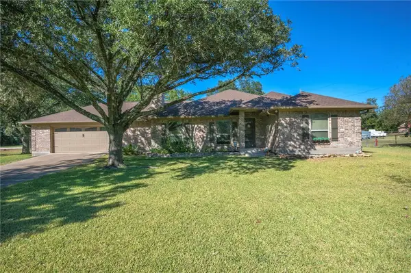 2002 Pinewood Drive, Bryan, TX 77807