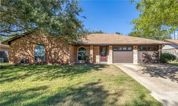 3604 Oak Hill Drive, Bryan, TX 77802