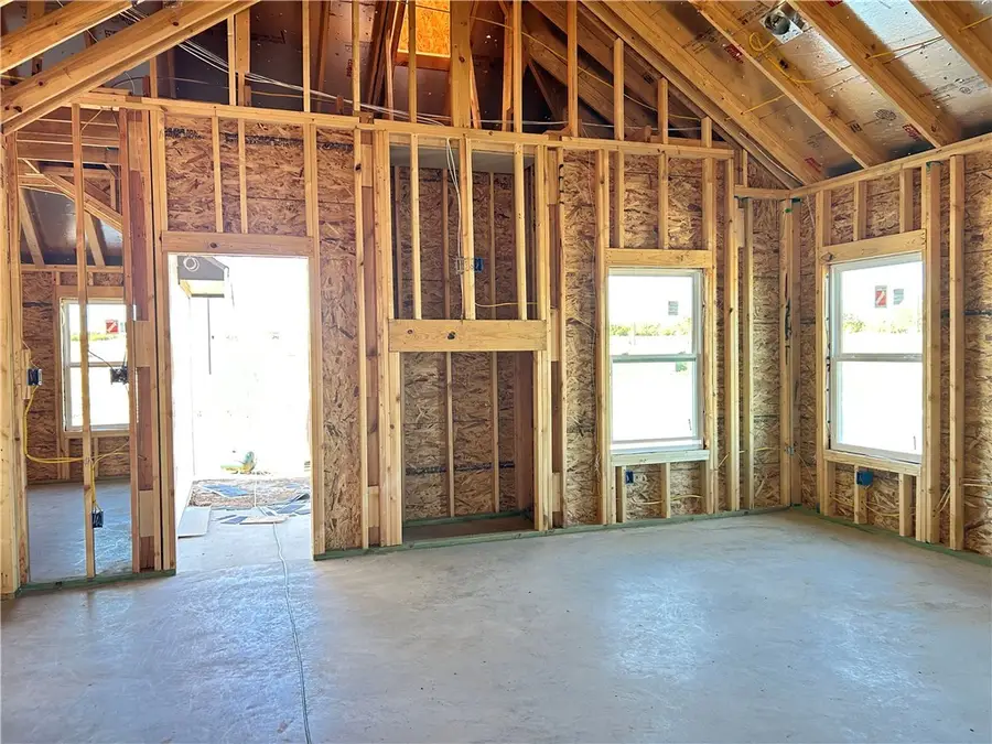 1945 Pinemont View Drive, Bryan, TX 77807 - Image #2