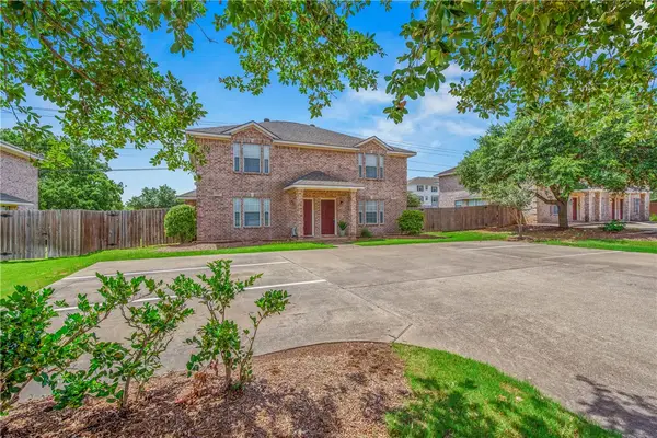 1140-1142 Gridiron Drive, College Station, TX 77840