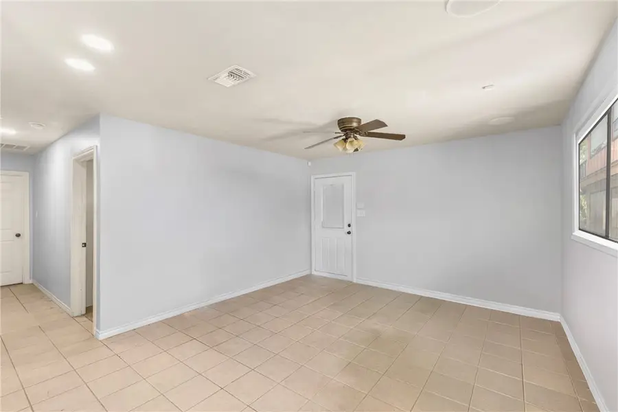 4425 Rock Prairie Road W, College Station, TX 77845 - Image #3