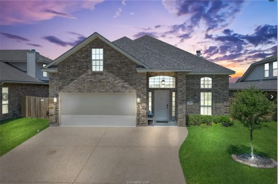 915 Emerald Dove Avenue, College Station, TX 77845 - Image #2