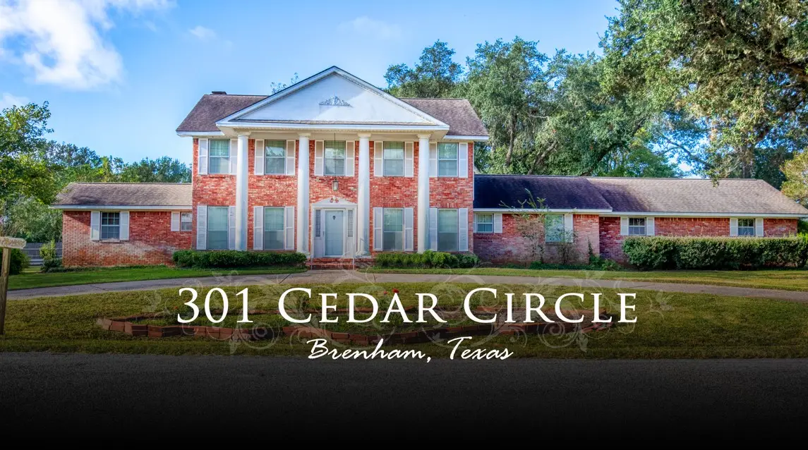 301 Cedar Circle, Brenham, TX 77833 - Image #1