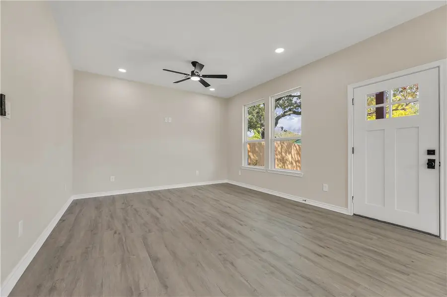 2903 Woodknoll Drive, Bryan, TX 77803 - Image #3