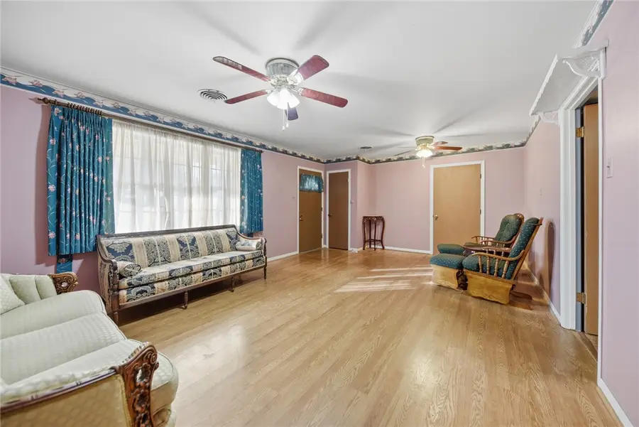 1006 Top Hill, Brenham, TX 77833 - #2