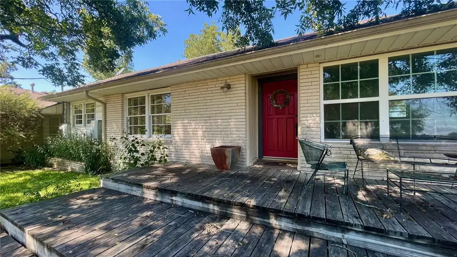 704 E Colorado St (+/-1.601 Acres), Bremond, TX 76629 - Image #2