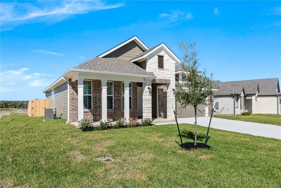 10606 Burgundy Berry Way, Bryan, TX 77845 - Image #2