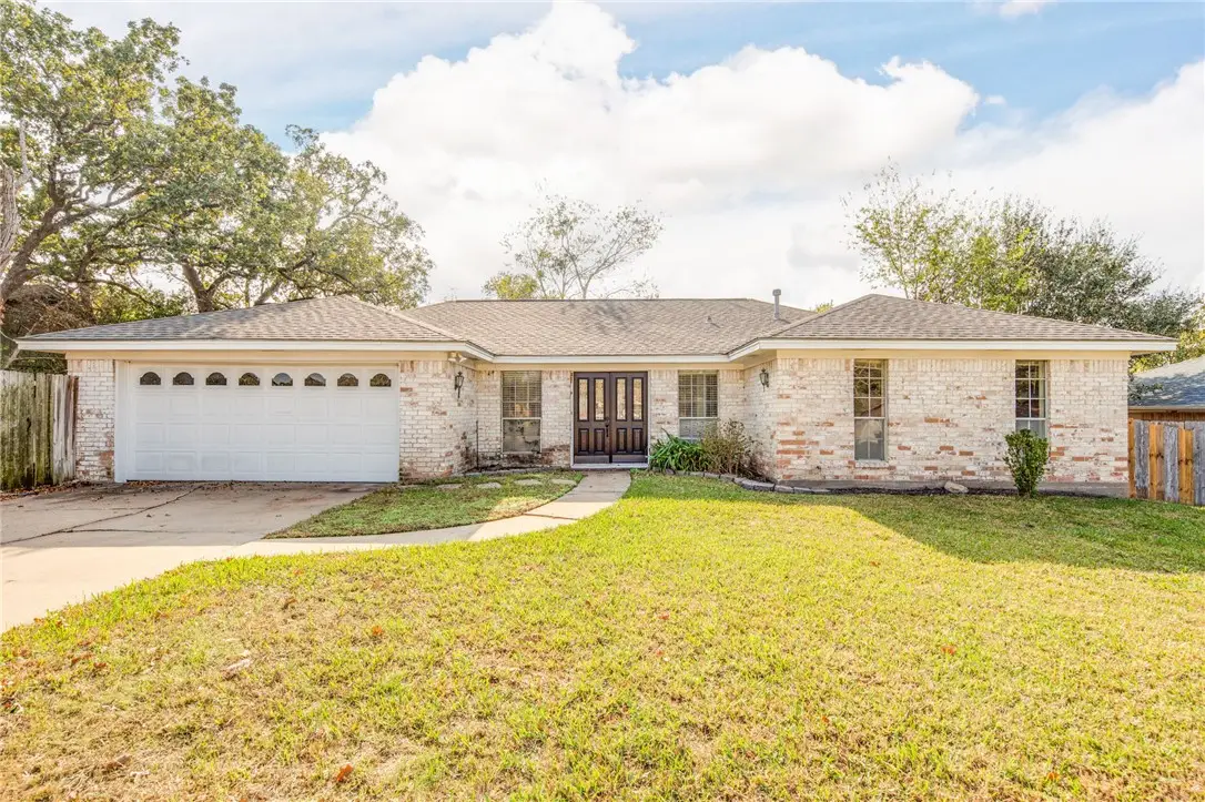 2004 Angelina Circle, College Station, TX 77840 - Image #1