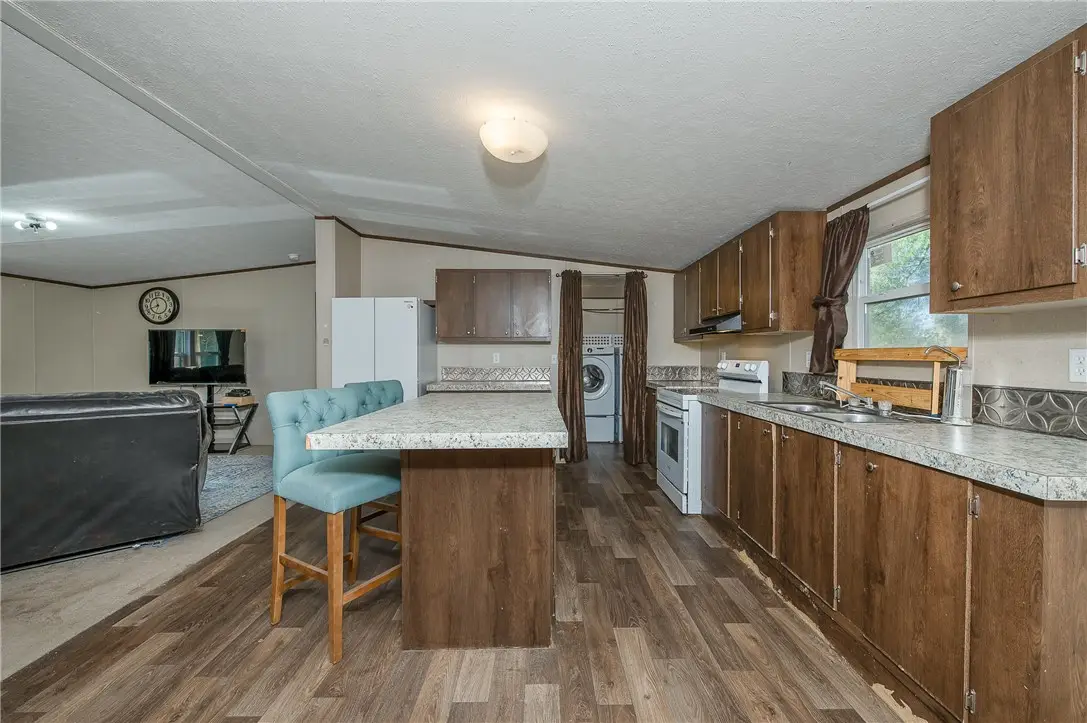 604 Sanders Lane, Franklin, TX 77856 - Image #1