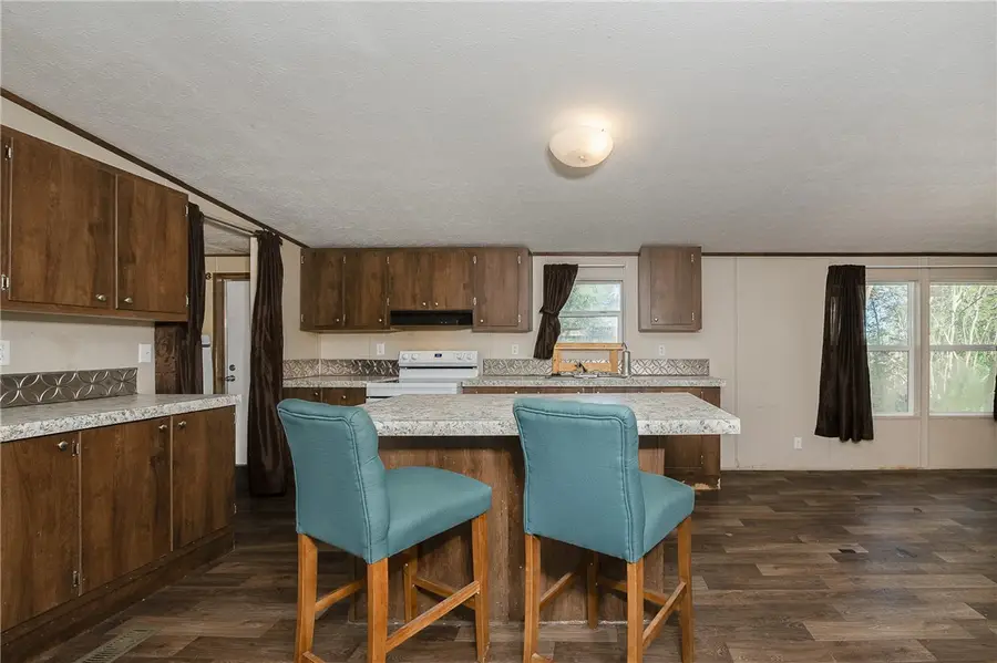 604 Sanders Lane, Franklin, TX 77856 - Image #3