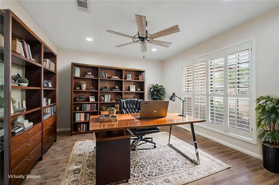 2810 Hillside Drive, Bryan, TX 77802 - Image #3