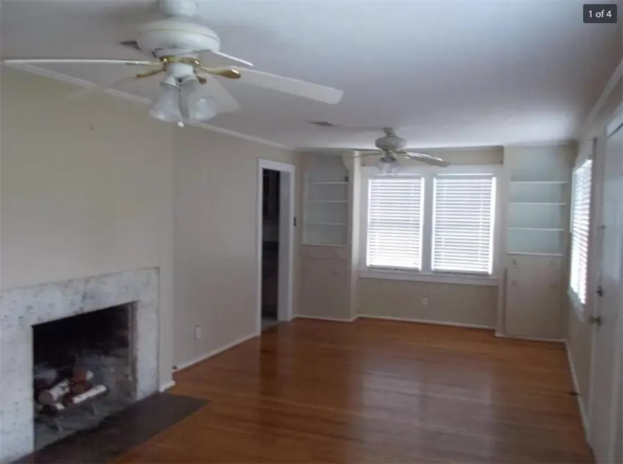 704 Hereford Street, College Station, TX 77840 - Image #3