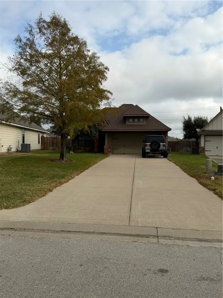 2015 Positano Loop, Bryan, TX 77808 - Image #1
