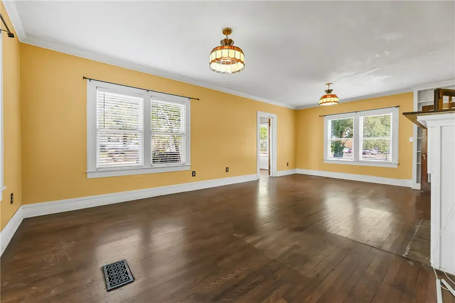 800 S Ennis Street, Bryan, TX 77803 - Image #3