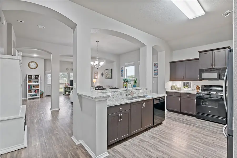 103 Wild Flower Court, Navasota, TX 77868 - Image #3