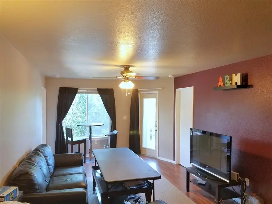 519 Southwest Parkway Parkway N #201, College Station, TX 77840 - Image #3