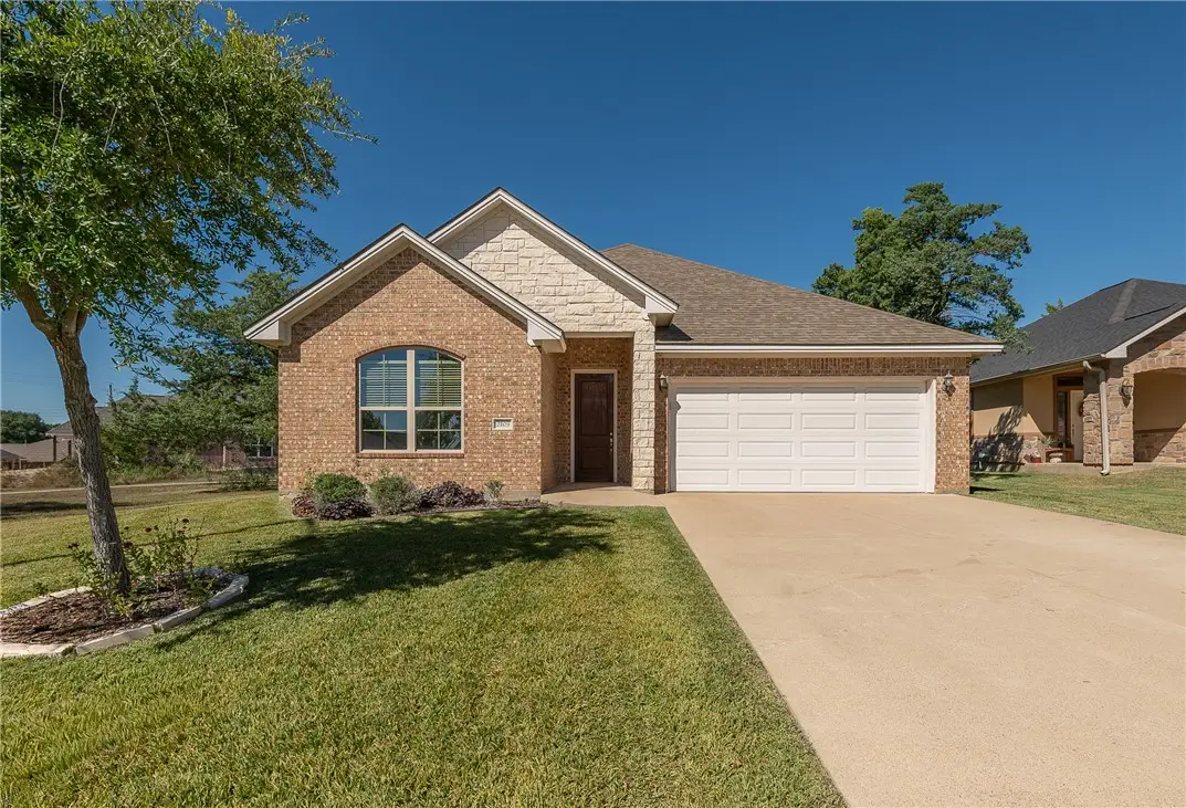 2109 Ella Lane, Bryan, TX 77802 - Image #1