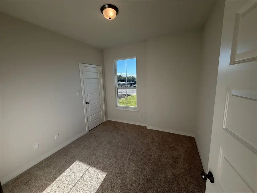 107 Hejl Drive, Caldwell, TX 77836 - Image #3