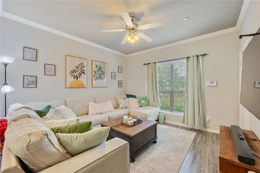 1198 Jones Butler #1305, College Station, TX 77840 - Image #3