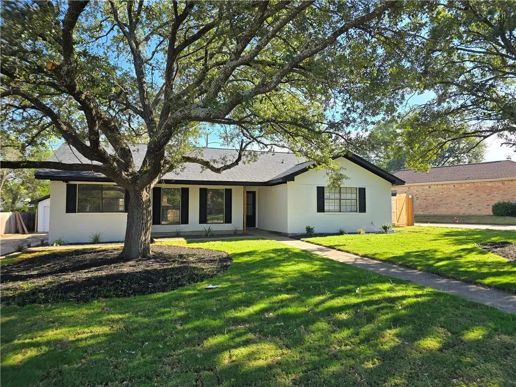 2514 Briarwood Circle, Bryan, TX 77802 - Image #1