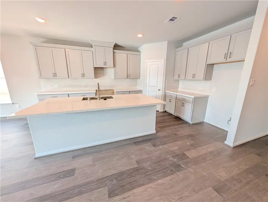 6312 Fulton Drive, College Station, TX 77845 - Image #3