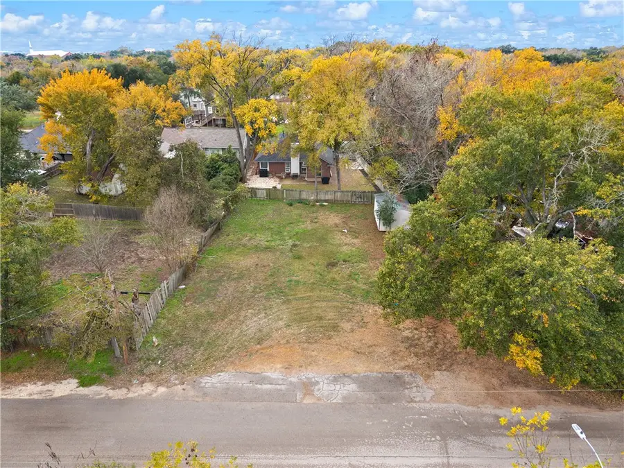 1013 E 26th Street, Bryan, TX 77803 - Image #3