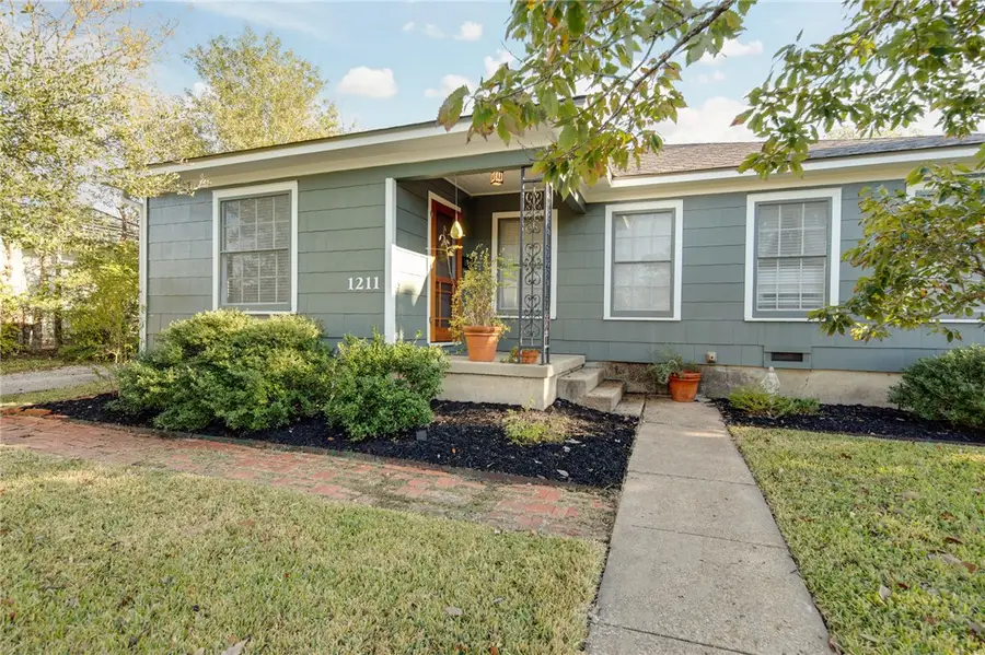 1211 Marsteller Avenue, College Station, TX 77840 - Image #3