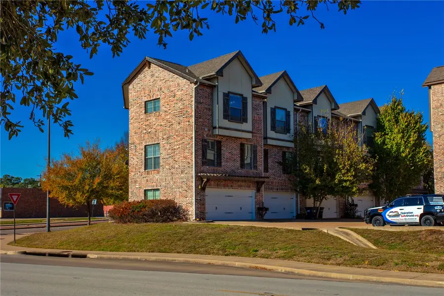361 George Bush Drive E, College Station, TX 77840 - Image #2