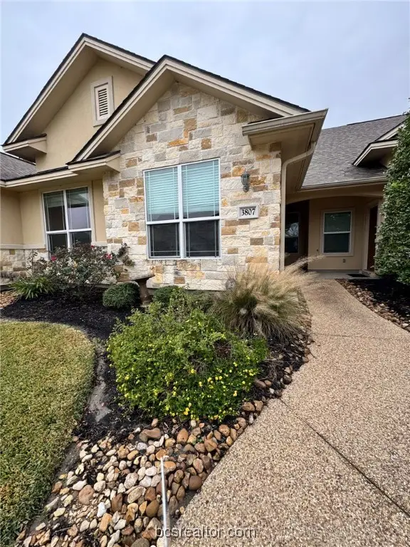3807 Silverthorne Lane Lane, College Station, TX 77845 - Image #1