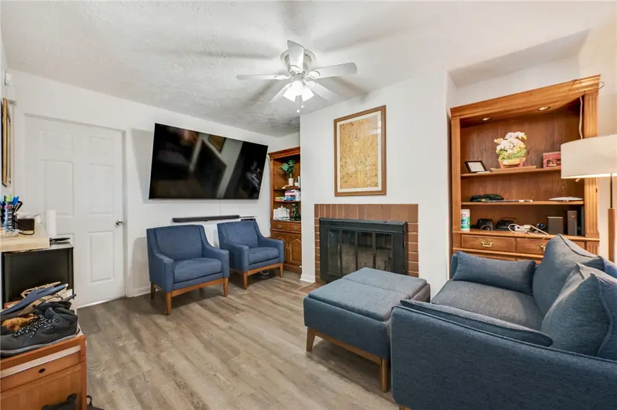 4441 Old College #2205, Bryan, TX 77801 - Image #2