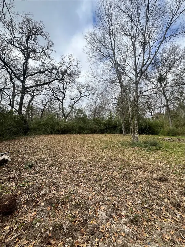 2709 Teakwood Ct, College Station, TX 77845