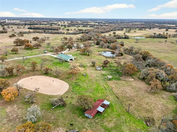 000 Sandy Point Road, Bryan, TX 77807