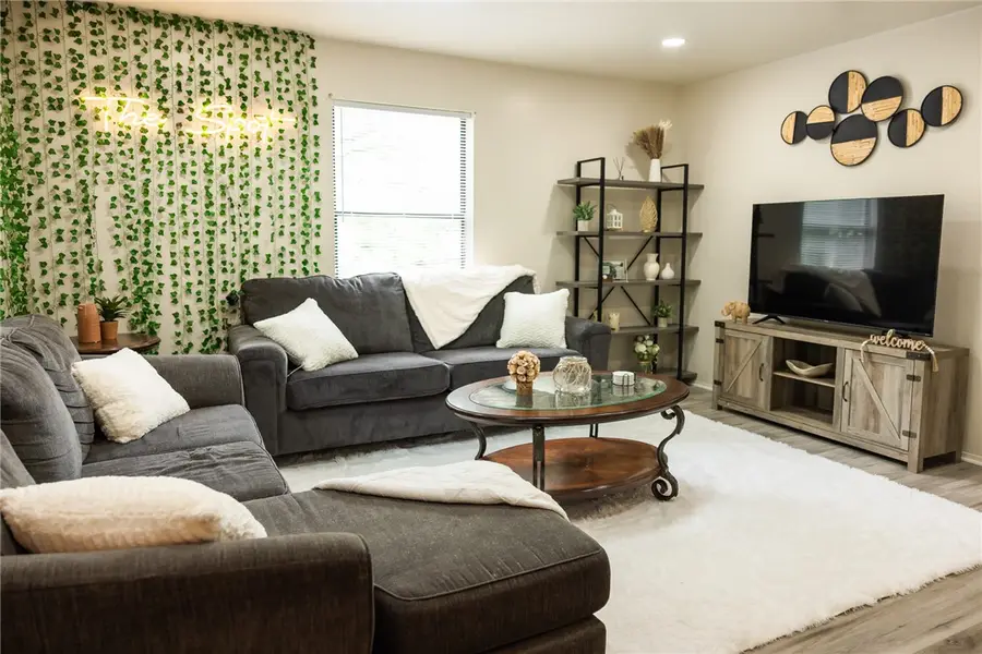 706 Navidad Street, Bryan, TX 77801 - Image #2