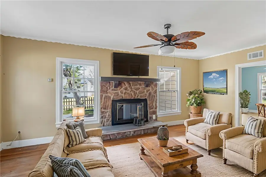 1207 E 27th Street, Bryan, TX 77803 - Image #2