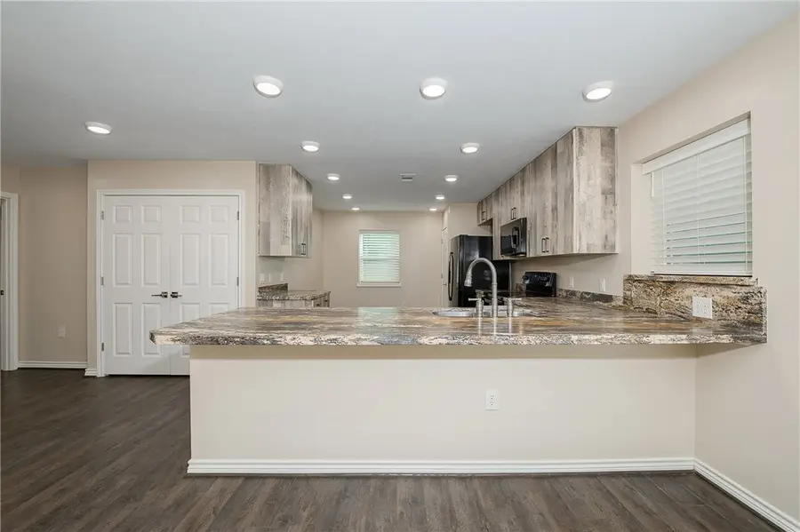 11428 Debbie Lane, Iola, TX 77861 - Image #2