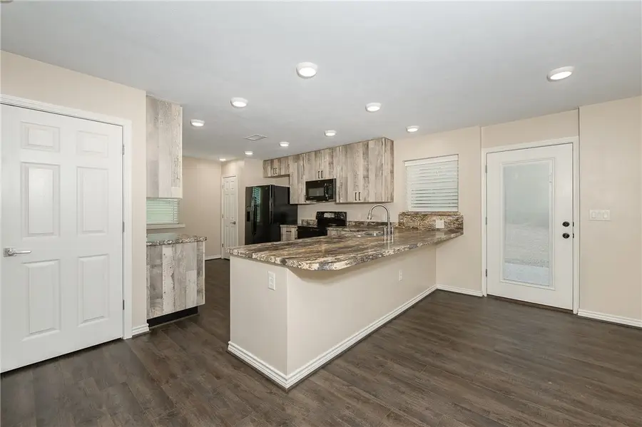 11428 Debbie Lane, Iola, TX 77861 - Image #3