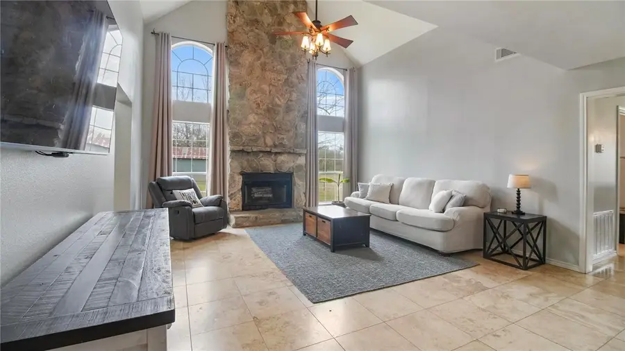 13588 N Us Highway 75, Buffalo, TX 75831 - Image #3