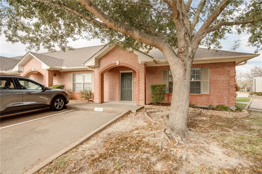 1702 Deacon Drive #101, College Station, TX 77845 - Image #2