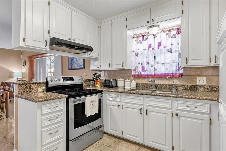 3319 Big Bend Drive, Bryan, TX 77803 - #3