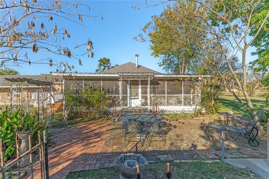 6184 Fm 485 E, Cameron, TX 76520 - #2