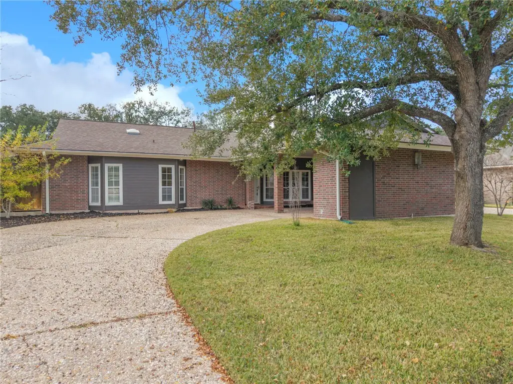 2354 W Briargate Drive, Bryan, TX 77802 - Image #1