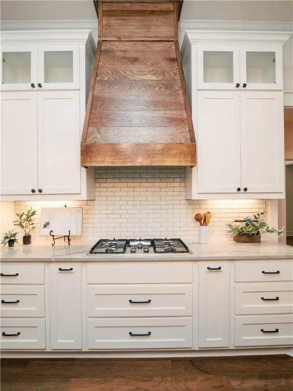 4246 Harding Way, Bryan, TX 77802 - Image #3