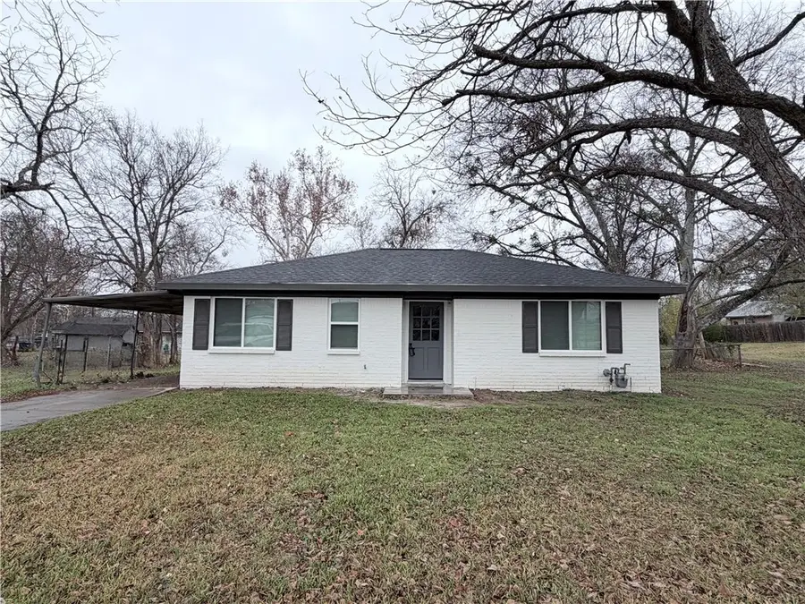 502 Willow Circle, Brenham, TX 77833 - #2