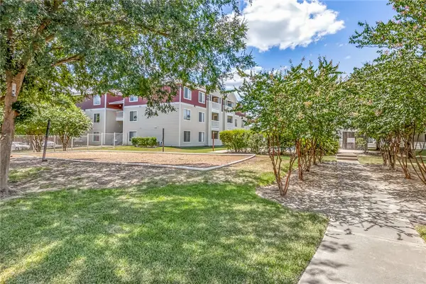 517 Southwest Parkway #301, College Station, TX 77840