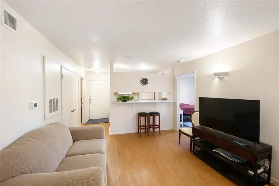 515 Southwest Pkwy #103, College Station, TX 77840 - Image #2