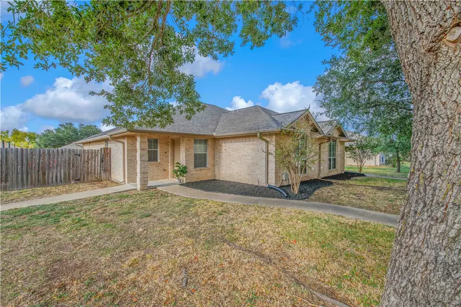 901 Crepe Myrtle Street, College Station, TX 77845 - Image #3