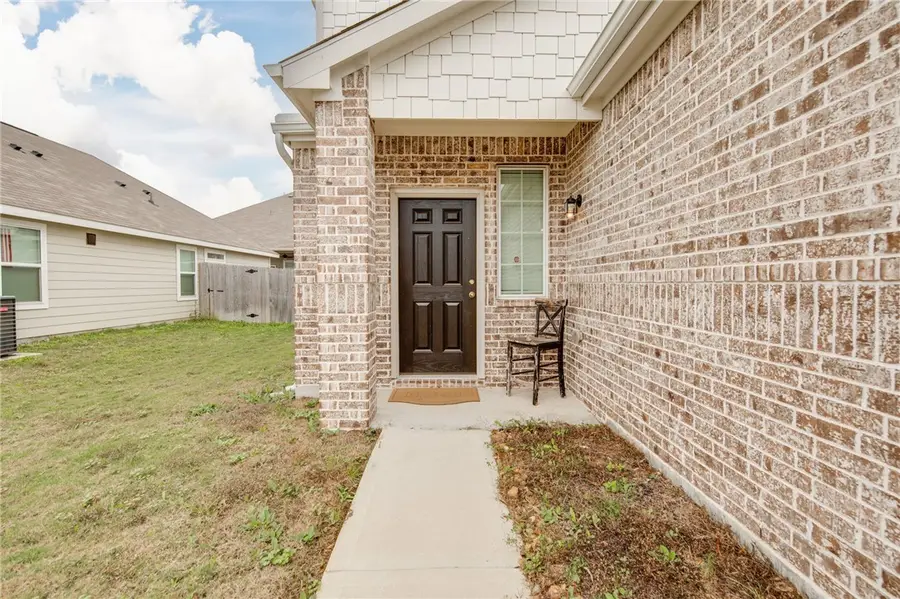 992 Rice Drive, Bryan, TX 77803 - Image #3