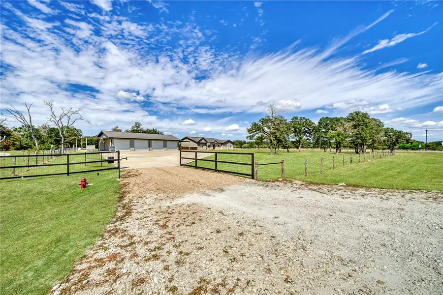 5792 Andert Road, Bryan, TX 77808 - Image #2