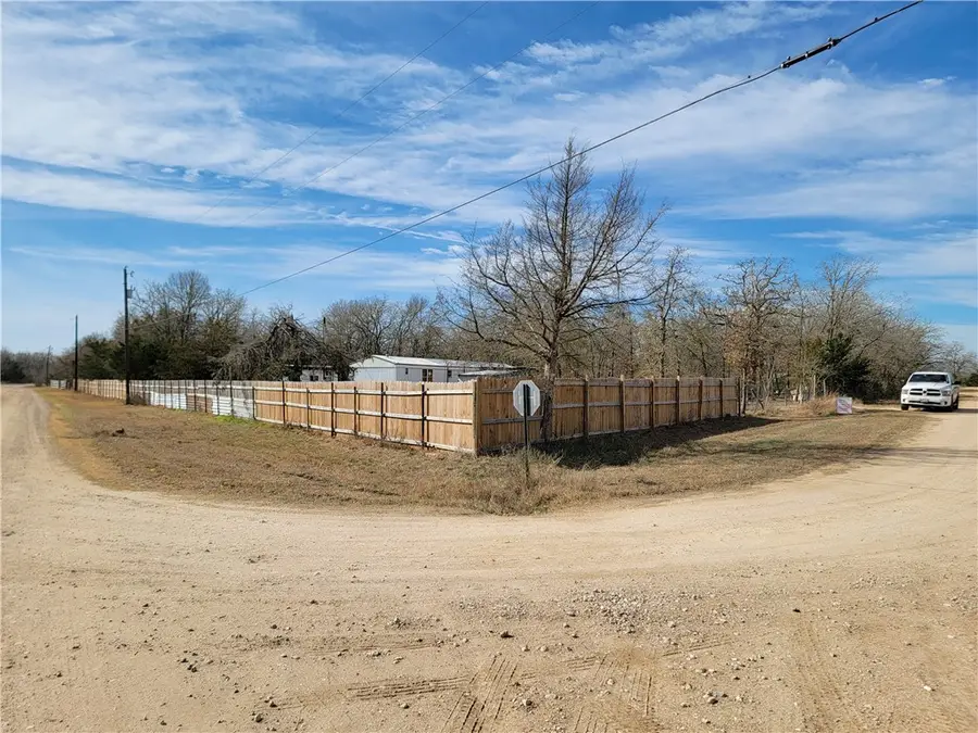 1337 Pin Tail Cove, Caldwell, TX 77836 - #2