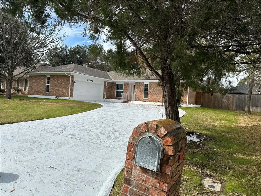 2507 Oak Circle, Bryan, TX 77802 - Image #3